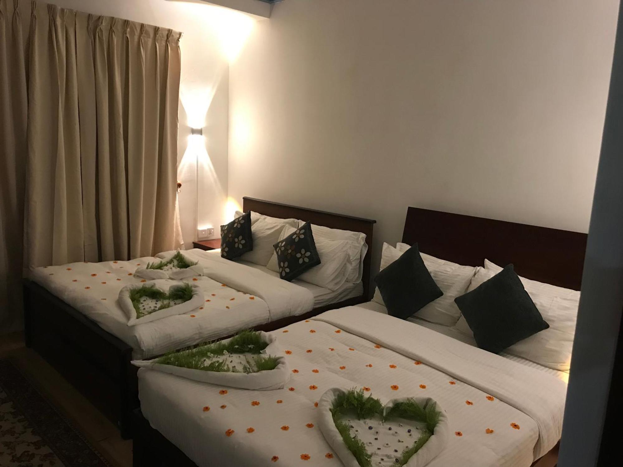 Marigold Home Нувара-Элия Экстерьер фото
