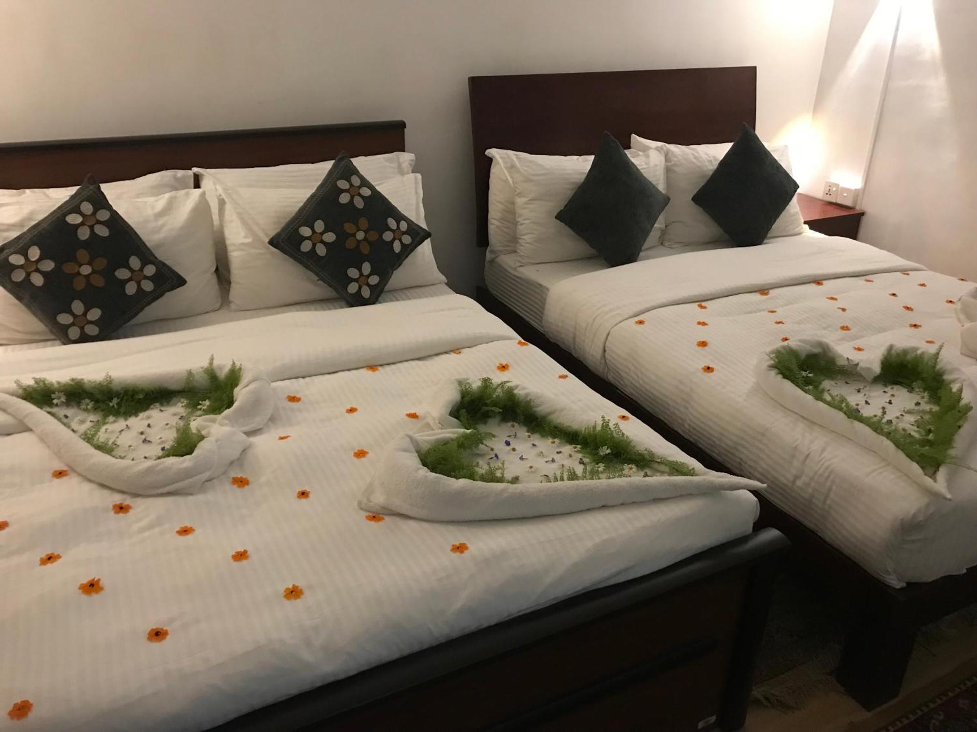 Marigold Home Нувара-Элия Экстерьер фото